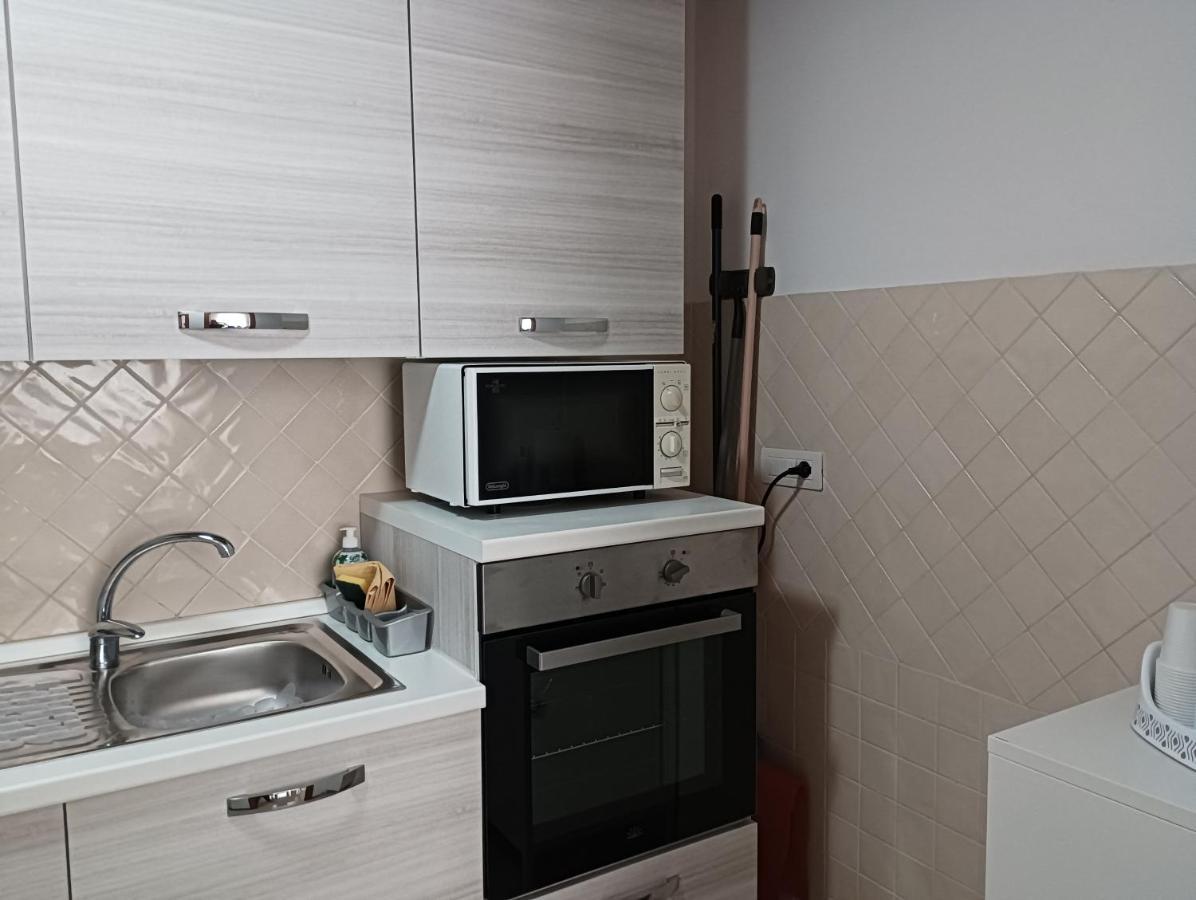 Apartamento A Casa Di Laura Nápoles Exterior foto
